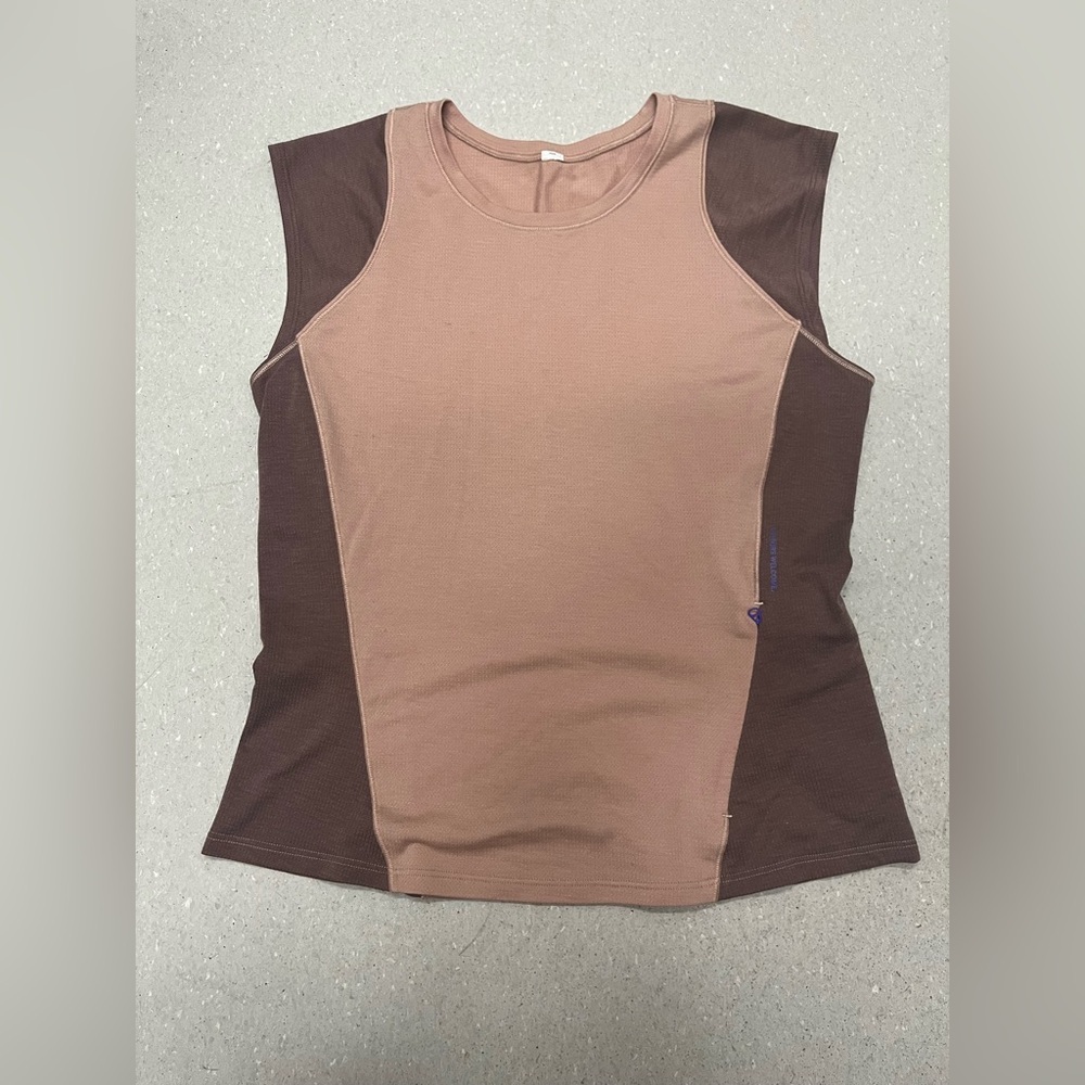 Lululemon Cap Sleeve Hiking Tank Top size 6
Pink Clay / Dark Oxide - Picture 5 of 12